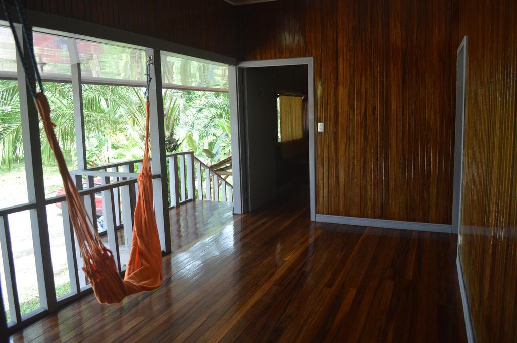 Islas Del Rio Hostel Tirimbina Екстериор снимка
