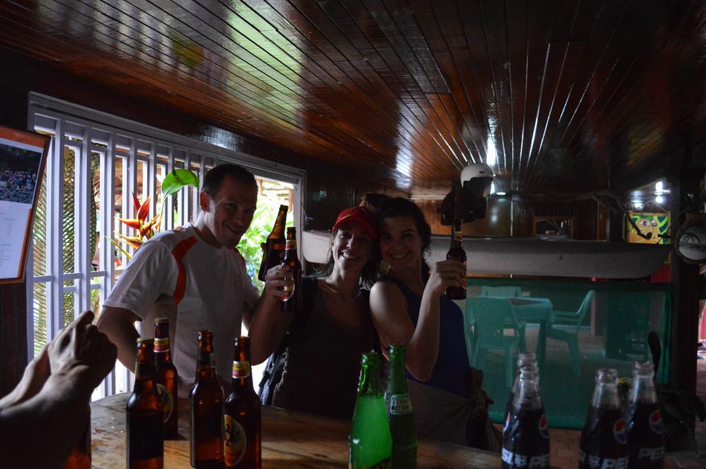 Islas Del Rio Hostel Tirimbina Екстериор снимка