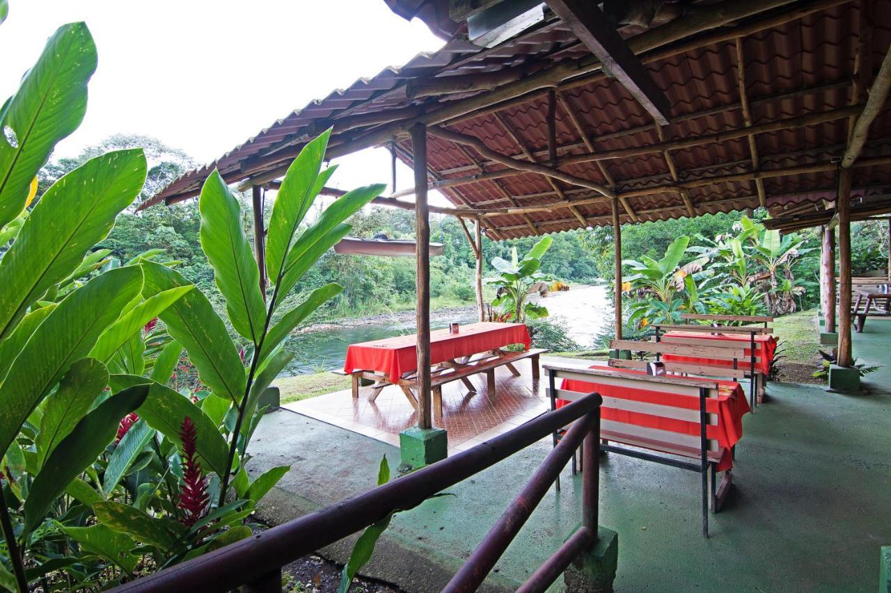 Islas Del Rio Hostel Tirimbina Екстериор снимка