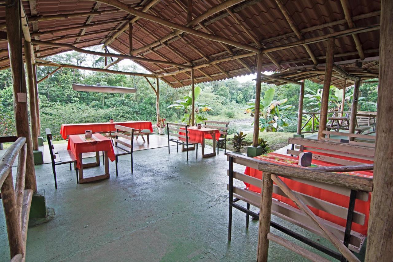 Islas Del Rio Hostel Tirimbina Екстериор снимка